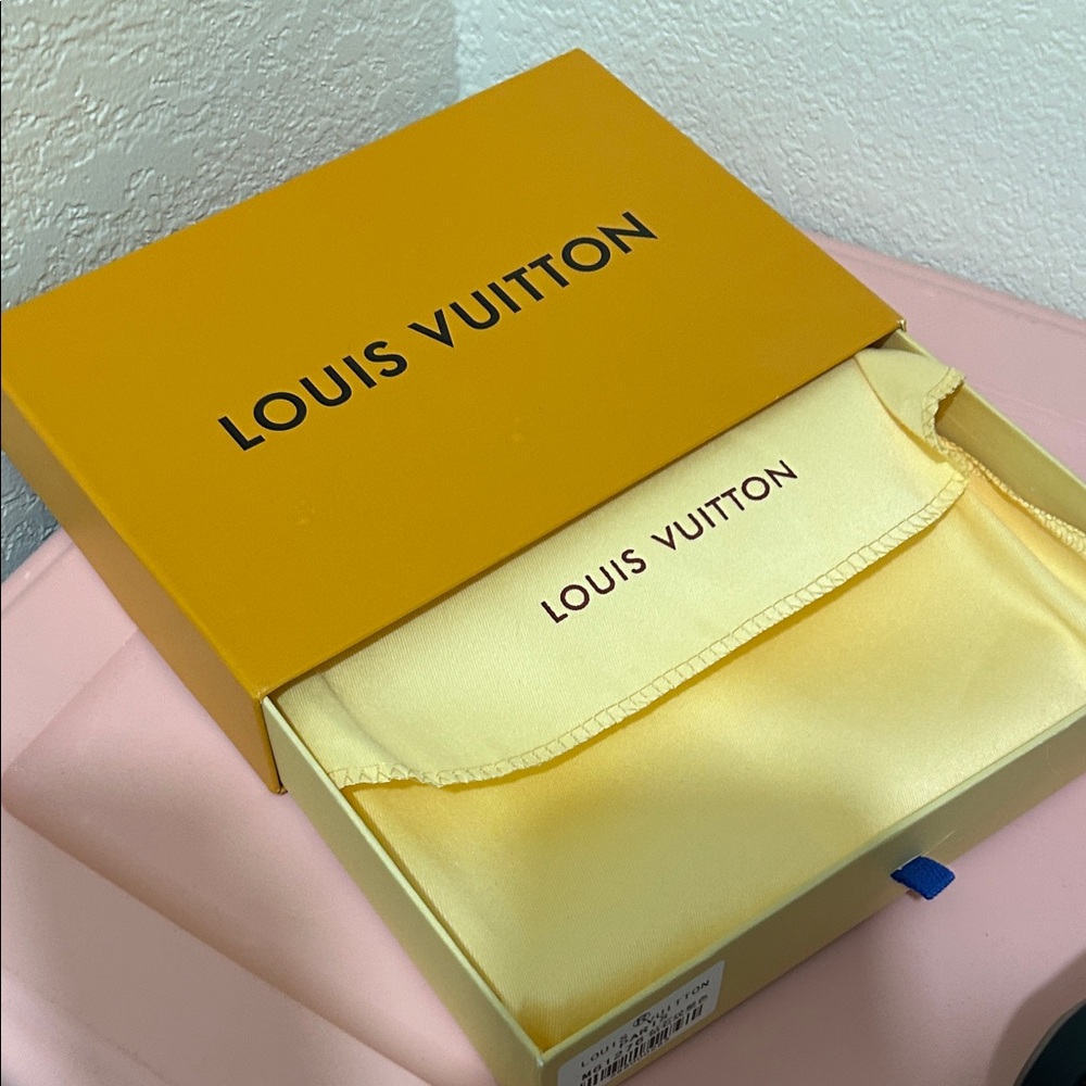 Louis Vuitton Signature Orange Box - Picture 3 of 4